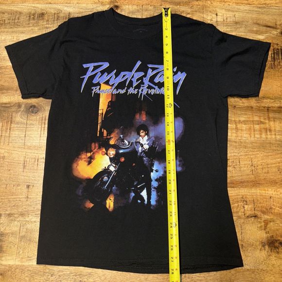 Prince Purple Rain Graphic T-Shirt Adult Size Medium - Picture 3 of 5